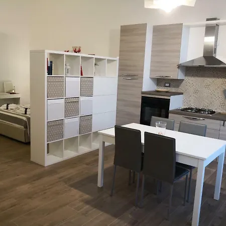 Tiny House Naxos Giardini-Naxos