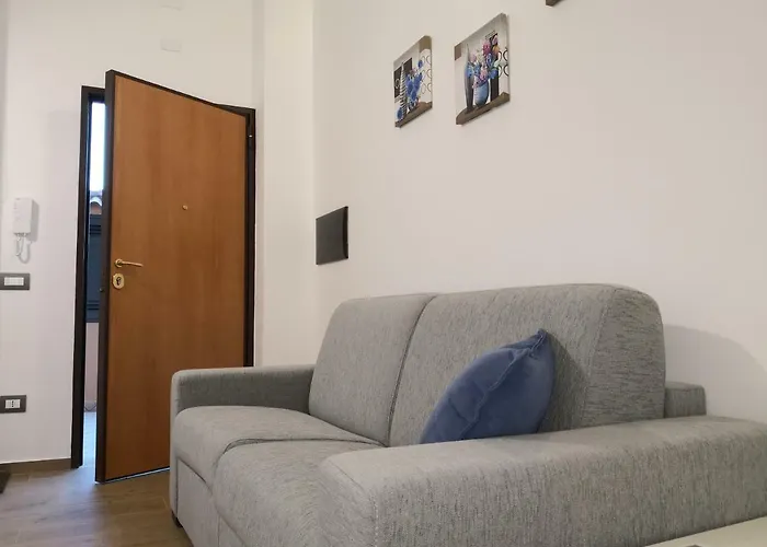 Tiny House Naxos 게스트하우스 3*